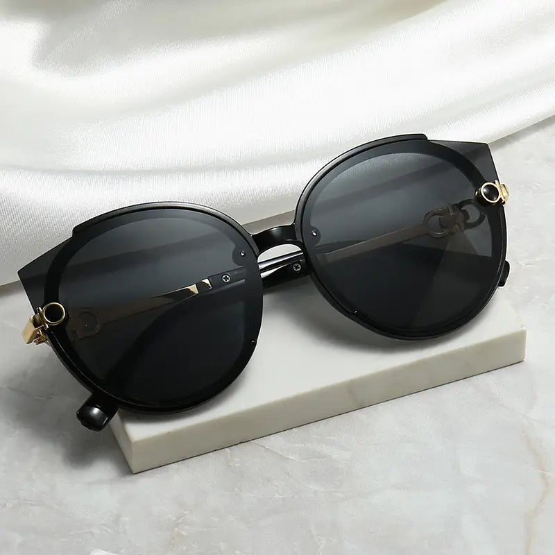 2026 Women’s Round Metal Sunglasses – Pink Gradient Lens